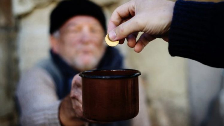 דרגות בנתינת צדקה